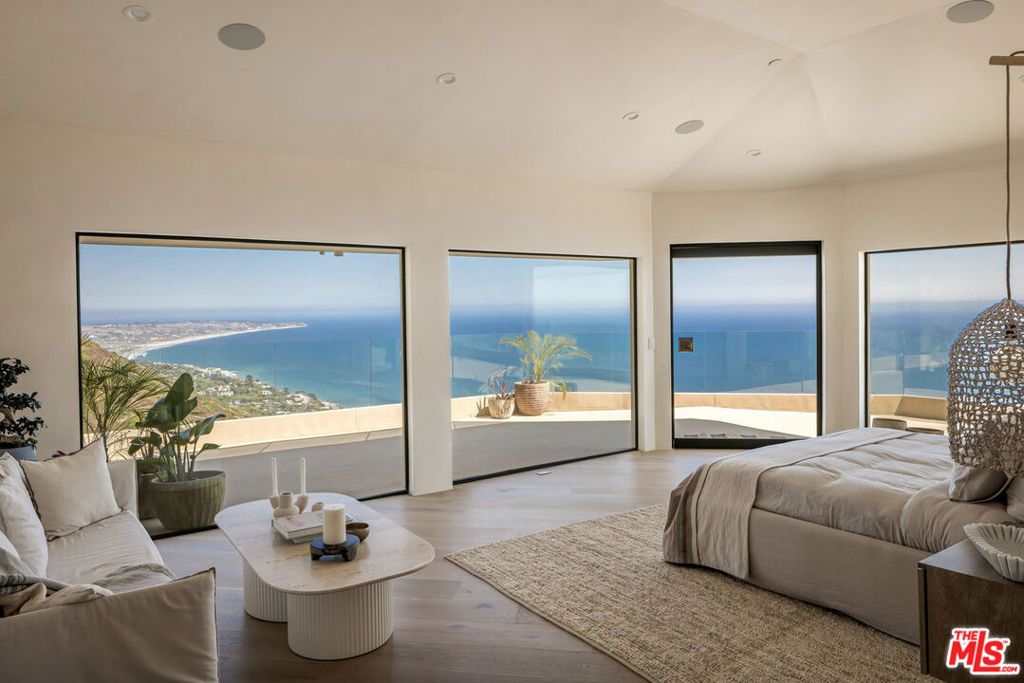 Image 10 of property listing at 4310 Encinal Canyon Road, Malibu, CA 90265