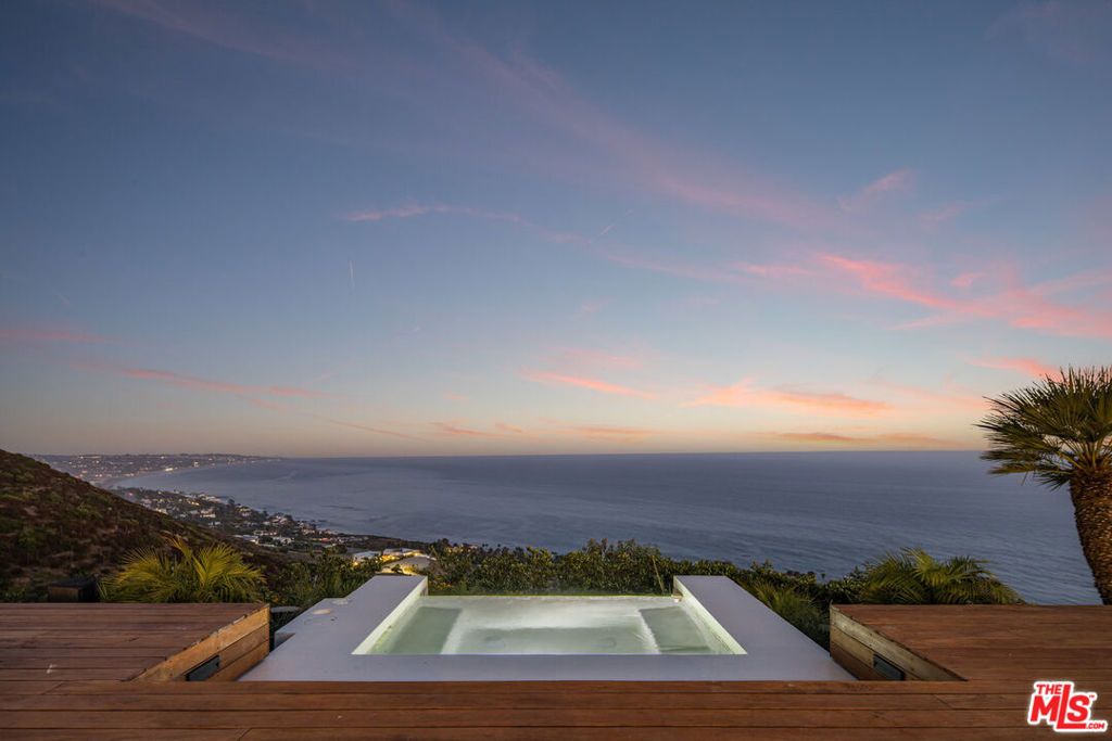 Image 25 of property listing at 4310 Encinal Canyon Road, Malibu, CA 90265