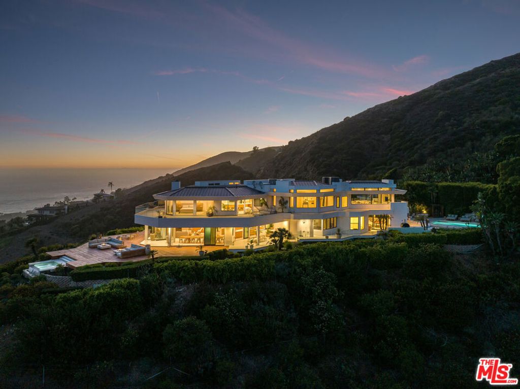 Image 28 of property listing at 4310 Encinal Canyon Road, Malibu, CA 90265