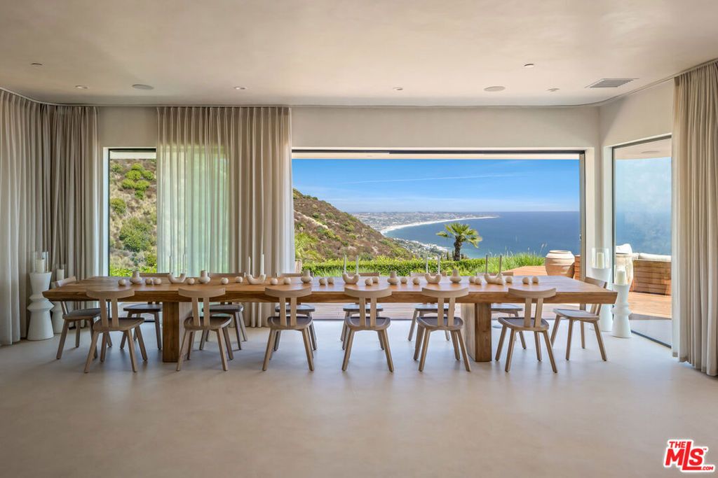 Image 4 of property listing at 4310 Encinal Canyon Road, Malibu, CA 90265