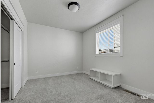 1457 W Gainsboro St, Kuna, ID 83634