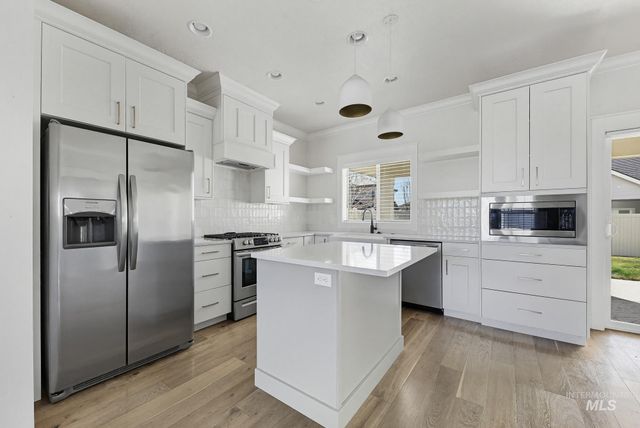 1457 W Gainsboro St, Kuna, ID 83634