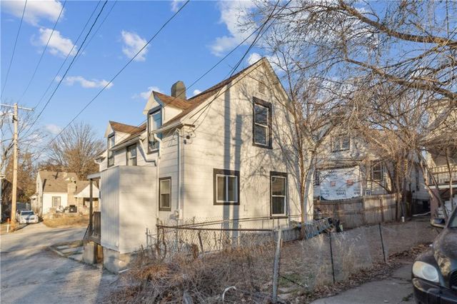 511 N 8th Street, Kansas City, KS 66101