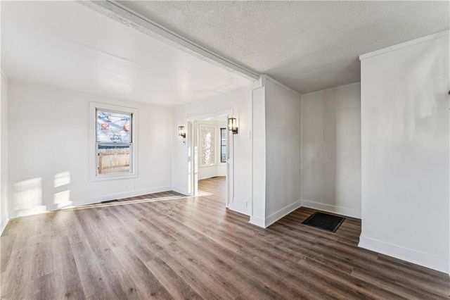 511 N 8th Street, Kansas City, KS 66101