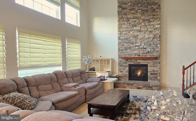 1900 CRESTONE DR, Frederick, MD 21702