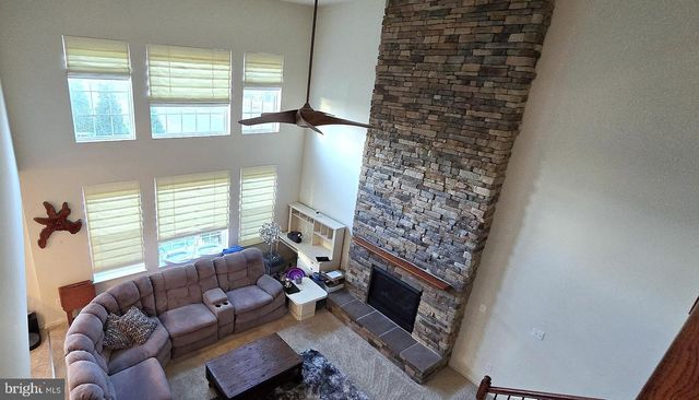 1900 CRESTONE DR, Frederick, MD 21702