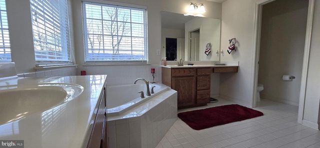 1900 CRESTONE DR, Frederick, MD 21702