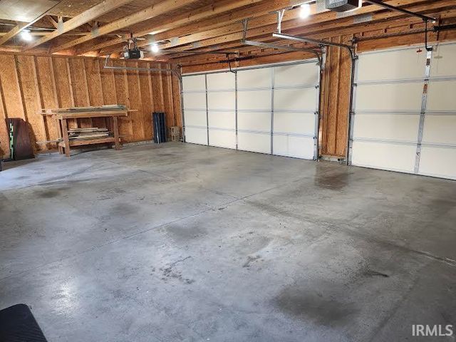 15430 SHAKESPEARE Drive, Evansville, IN 47725