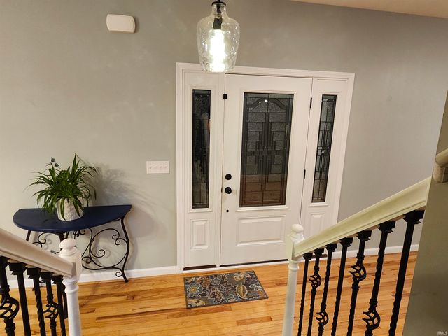 15430 SHAKESPEARE Drive, Evansville, IN 47725