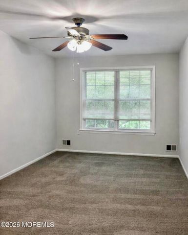 315 Wellington Place, Aberdeen, NJ 07747