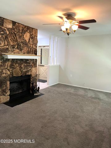 315 Wellington Place, Aberdeen, NJ 07747