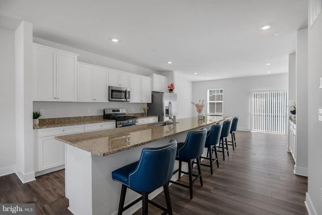 4165 BRODIE PL, White Plains, MD 20695
