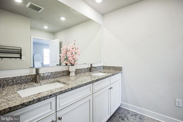 4165 BRODIE PL, White Plains, MD 20695