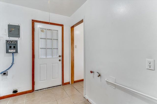 4455 S Hemlock, Wichita, KS 67216