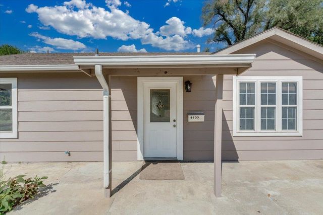 4455 S Hemlock, Wichita, KS 67216