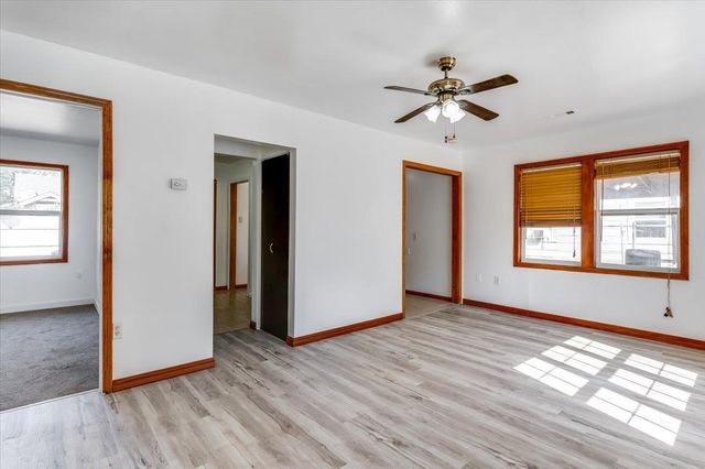 4455 S Hemlock, Wichita, KS 67216