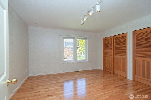 2015 W 7th Street, Port Angeles, WA 98363