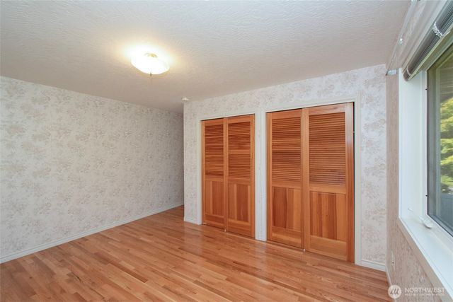 2015 W 7th Street, Port Angeles, WA 98363