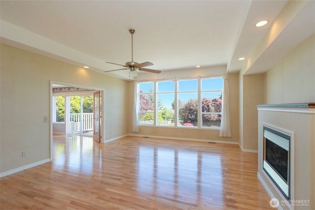 2015 W 7th Street, Port Angeles, WA 98363