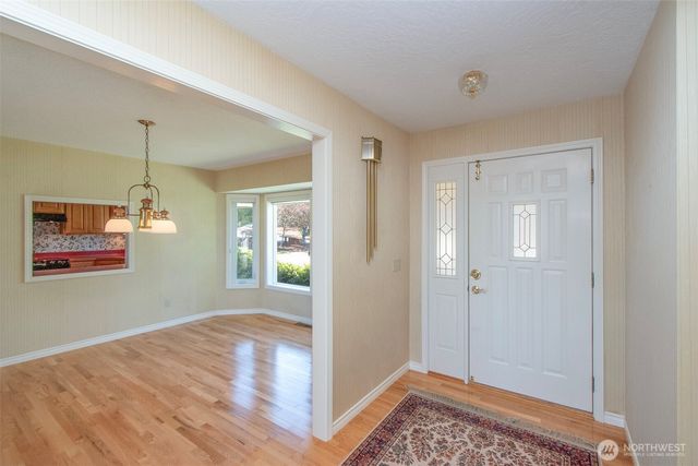2015 W 7th Street, Port Angeles, WA 98363