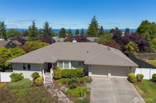 2015 W 7th Street, Port Angeles, WA 98363