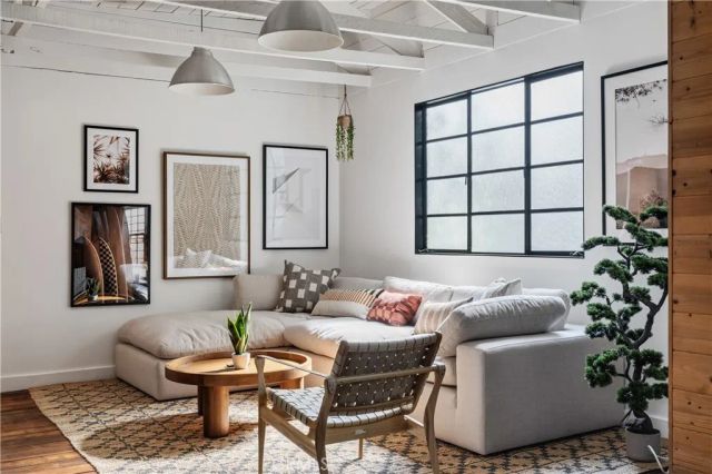 654 S Soto st, Los Angeles, CA 90023