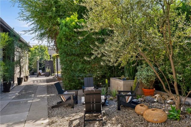 654 S Soto st, Los Angeles, CA 90023