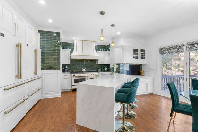 406 Kenmare Drive, Burr Ridge, IL 60527