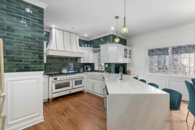 406 Kenmare Drive, Burr Ridge, IL 60527
