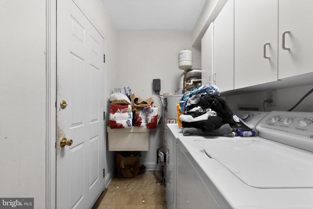 699 N PARK DR, Salisbury, MD 21804