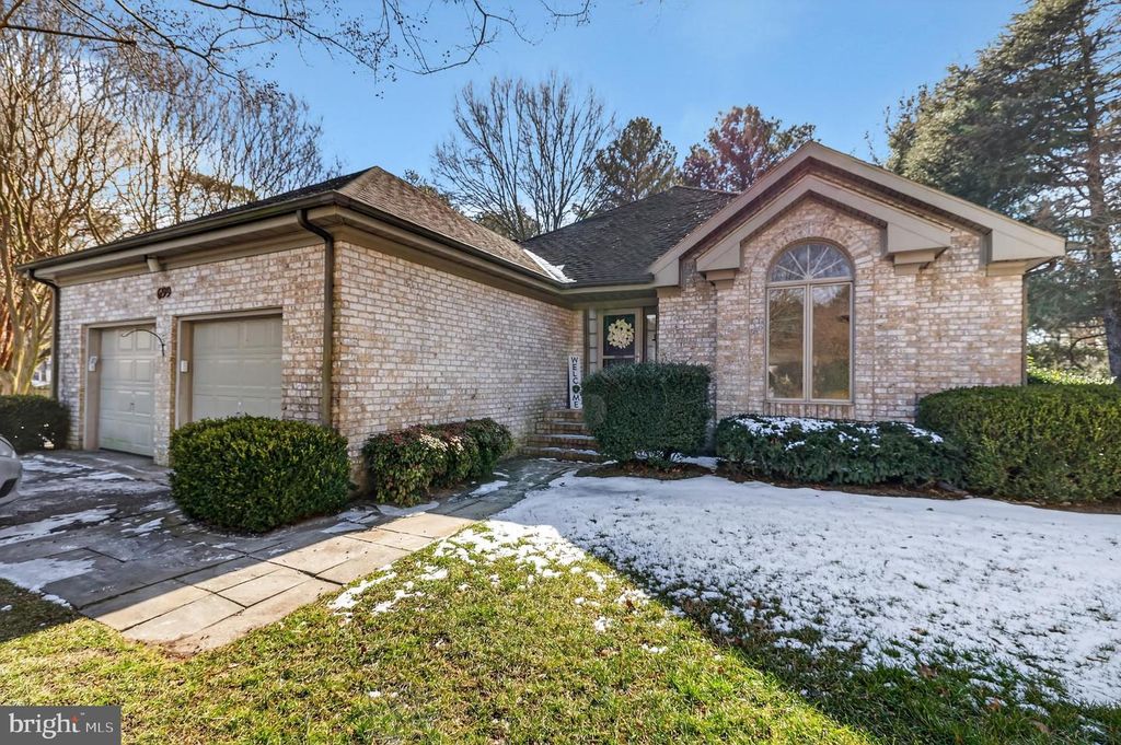 699 N PARK DR, Salisbury, MD 21804