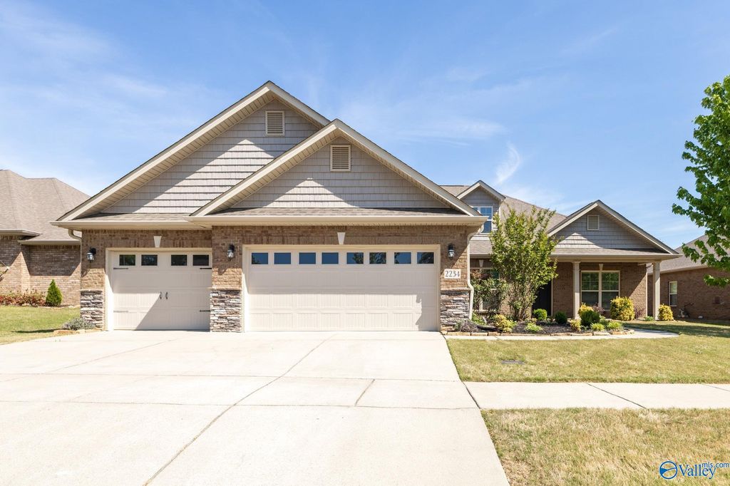 2234 Ells Road SW, Huntsville, AL 35803