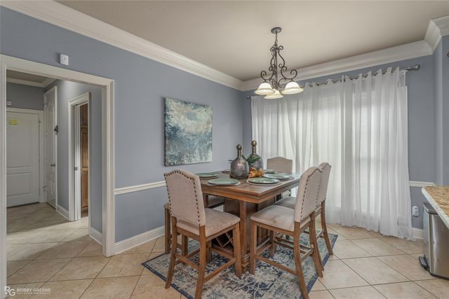 125 Horseguards Avenue, Bossier City, LA 71111