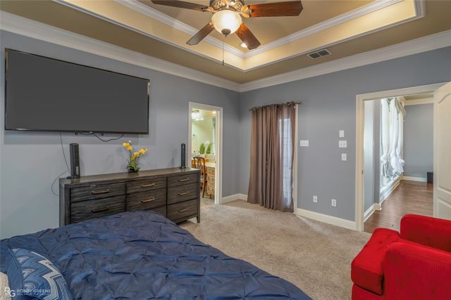 125 Horseguards Avenue, Bossier City, LA 71111