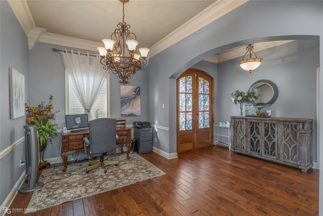 125 Horseguards Avenue, Bossier City, LA 71111