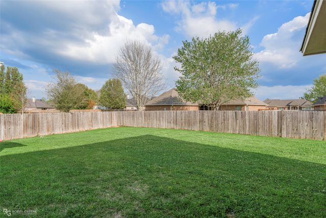 125 Horseguards Avenue, Bossier City, LA 71111