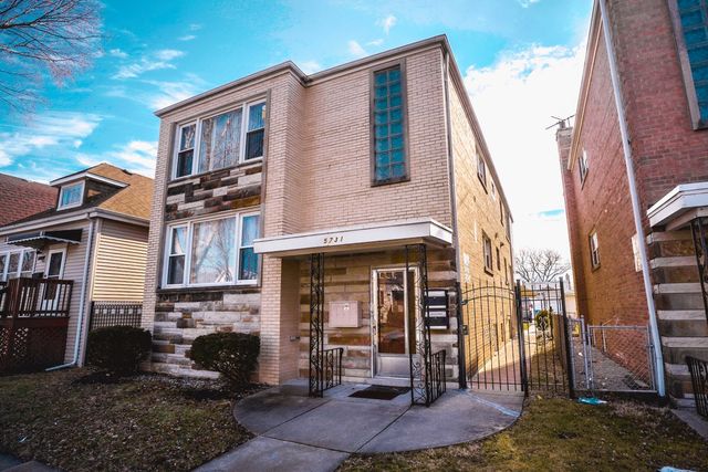 5731 W Giddings Street 1, Chicago, IL 60630