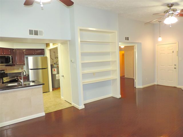10555 Turtlewood Court 2903, Houston, TX 77072