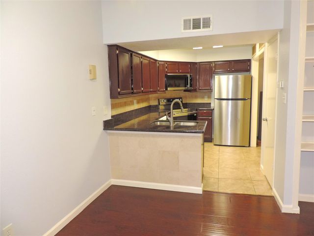 10555 Turtlewood Court 2903, Houston, TX 77072