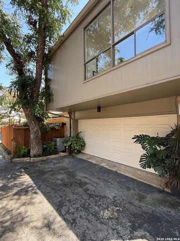 7 Gallery Court D, San Antonio, TX 78209