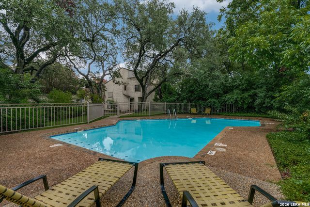 7 Gallery Court D, San Antonio, TX 78209