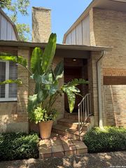 7 Gallery Court D, San Antonio, TX 78209