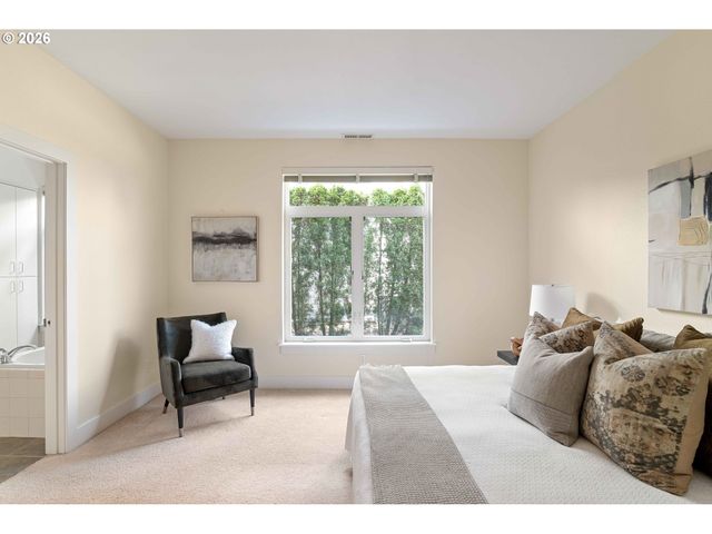 3043 Nw MONTARA Loop, Portland, OR 97229