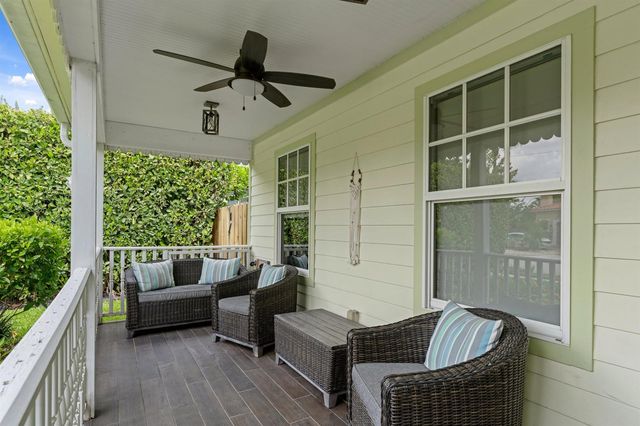 521 33RD Street, West Palm Beach, FL 33407