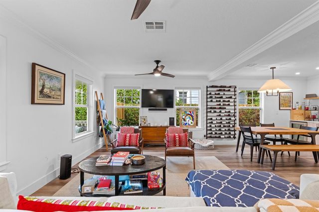 521 33RD Street, West Palm Beach, FL 33407
