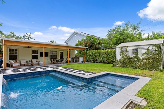 521 33RD Street, West Palm Beach, FL 33407