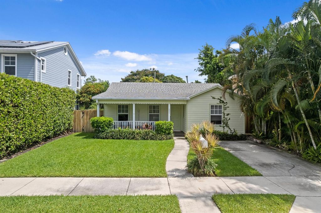 521 33RD Street, West Palm Beach, FL 33407