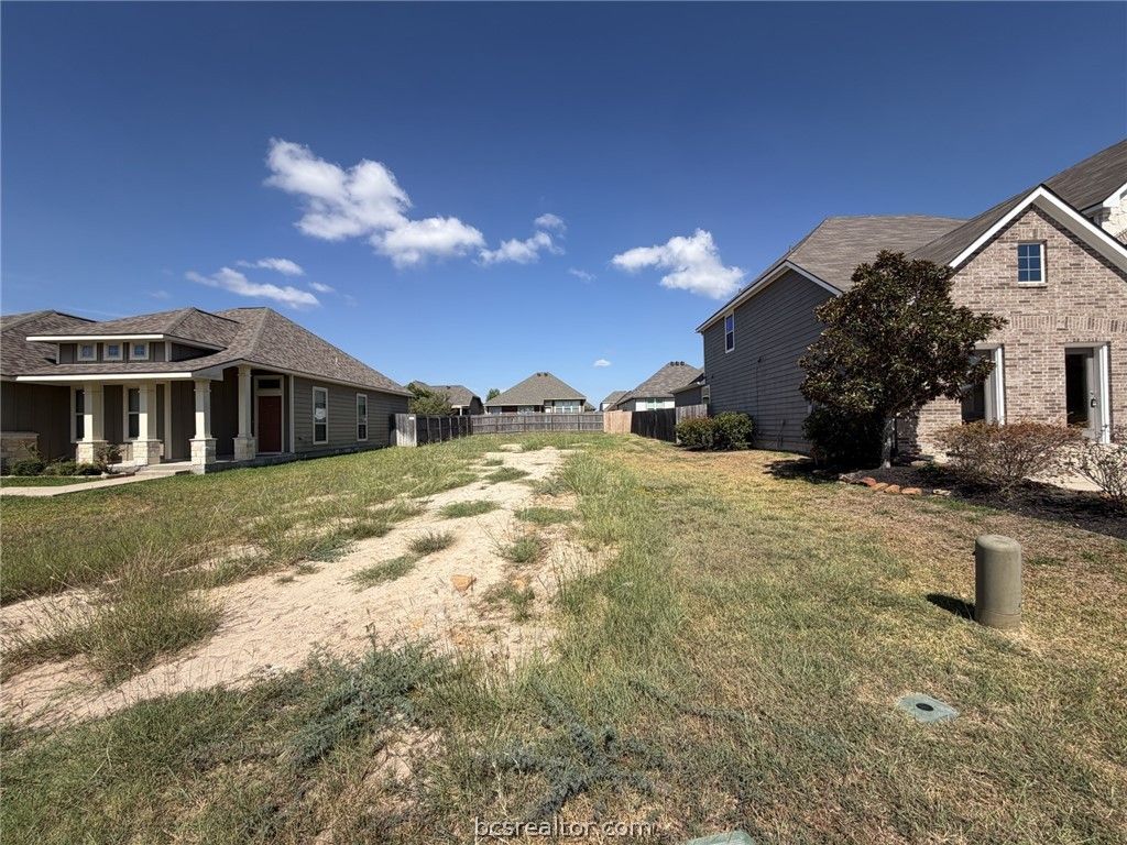 2002 Jester Trail, Bryan, TX 77807 — exterior