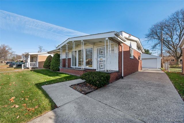 19192 Archer Street, Detroit, MI 48219