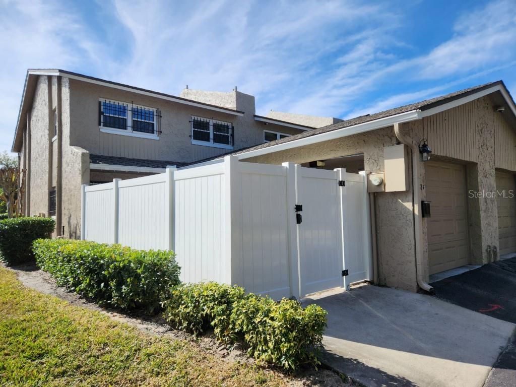 Image 18 of property listing at 824 TOWN CIRCLE 101, Maitland, FL 32751